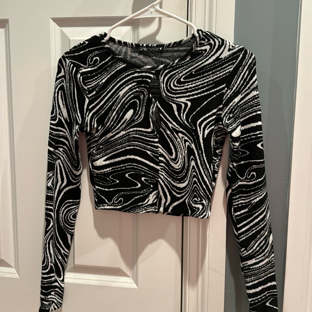 Long sleeve Zara top